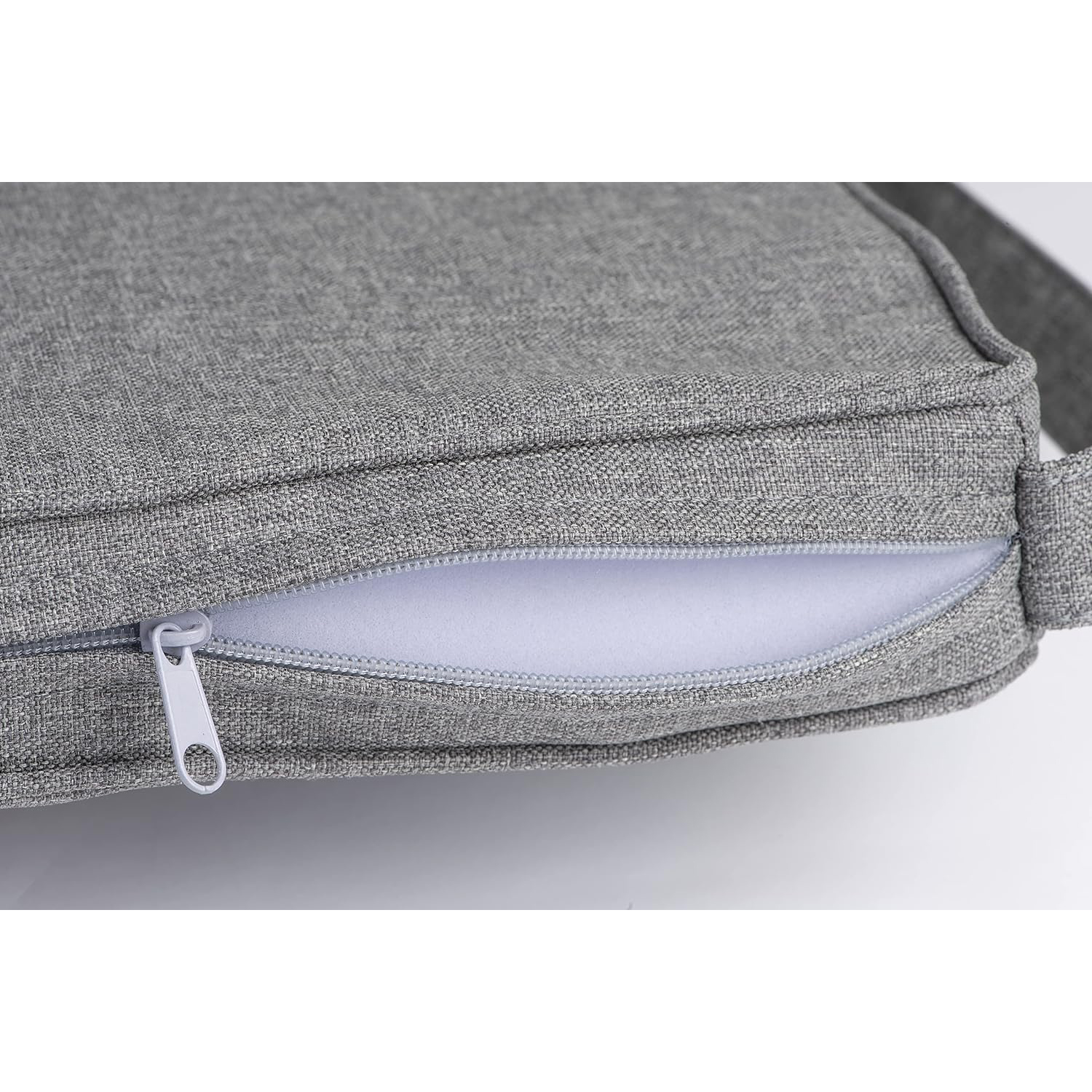 Molly detal 3 - Silver - opt.